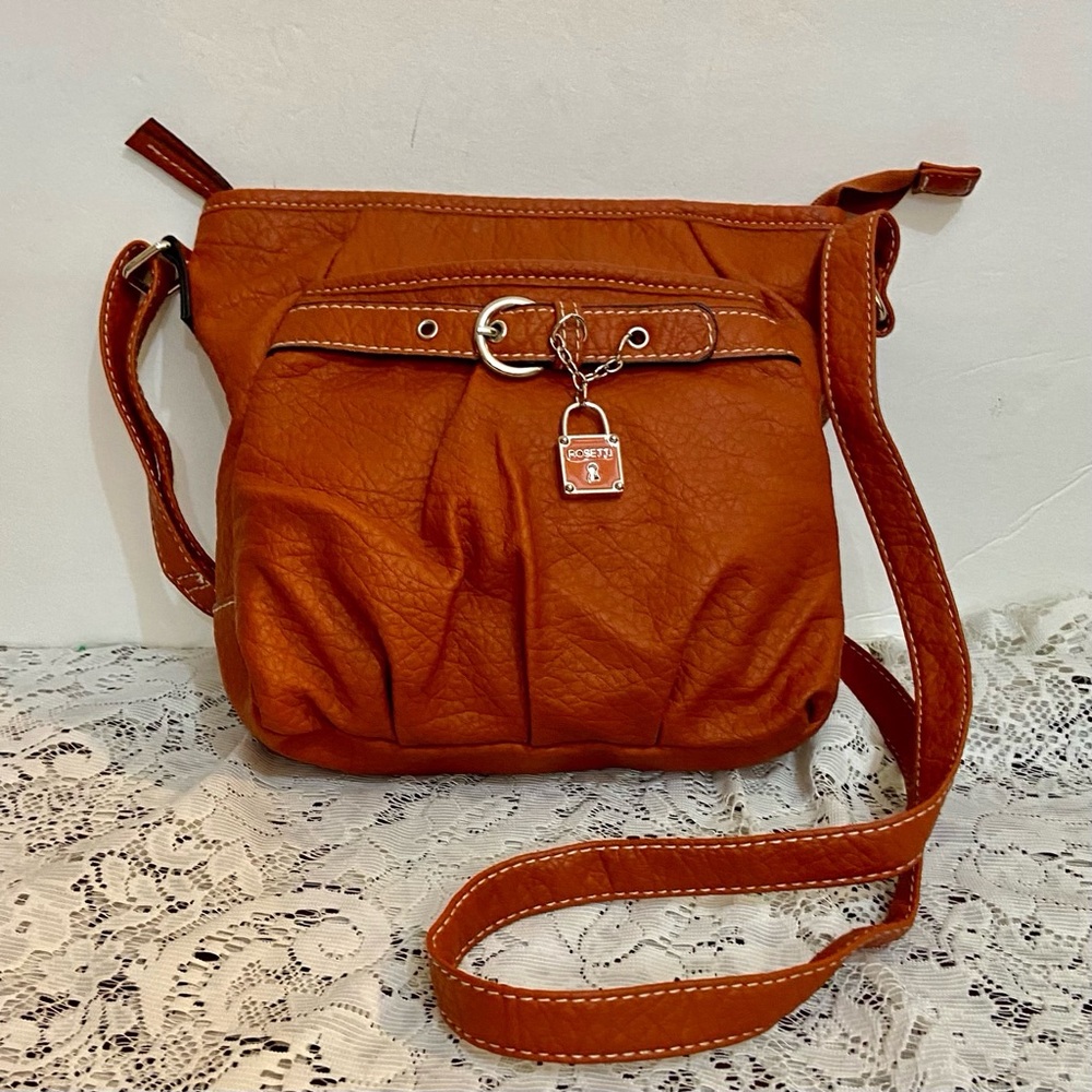 Rosetti Orange Faux Leather Handbag-Crossbody. (8.5in x 8in x 2.5in)